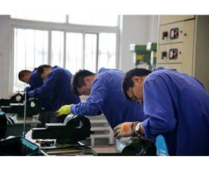 ayx爱游戏官方app平台入口：【教研简讯】聚集新高考战略赋能教育立异 ——校本研修演示校训练活动满意举行